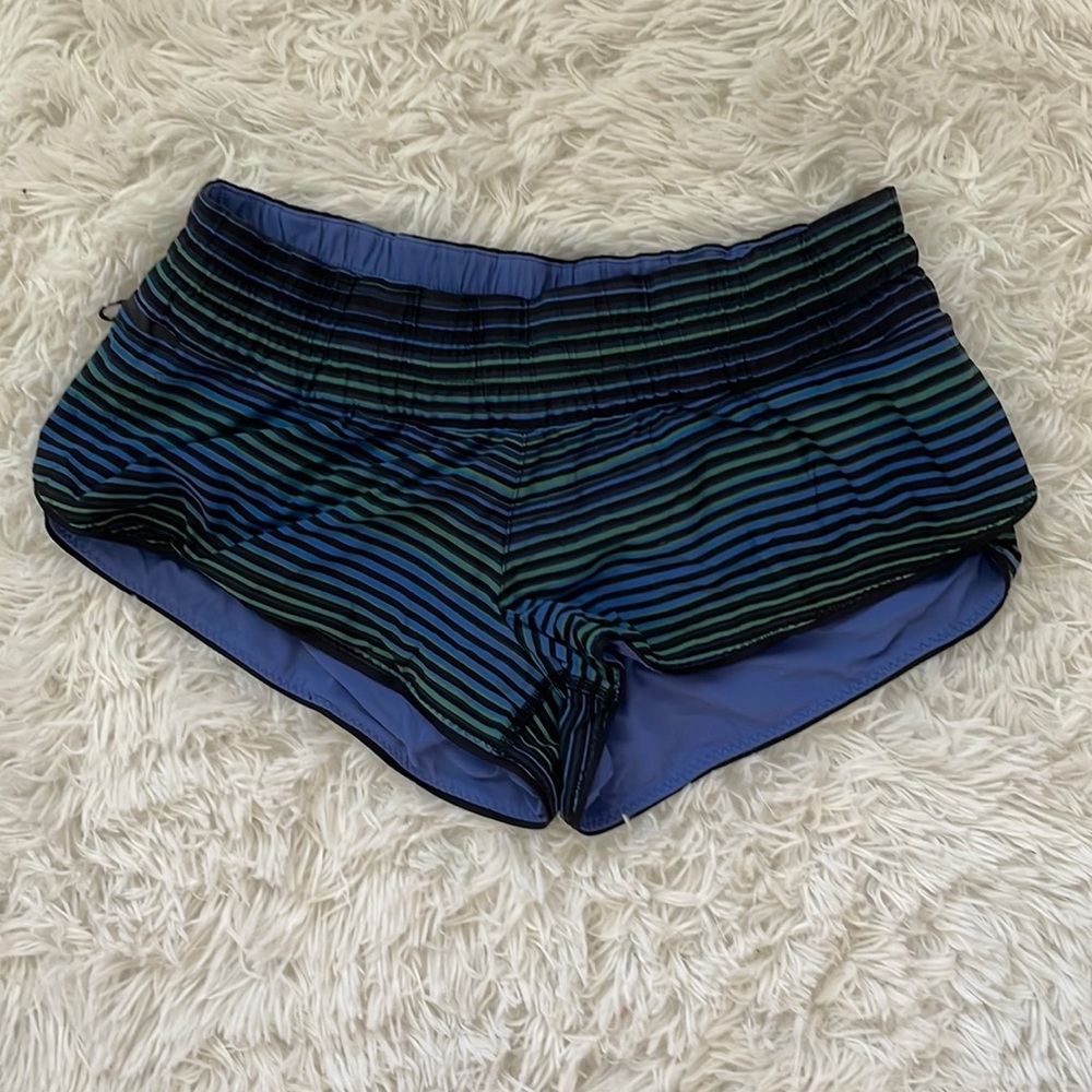 Lulu lemon running shorts